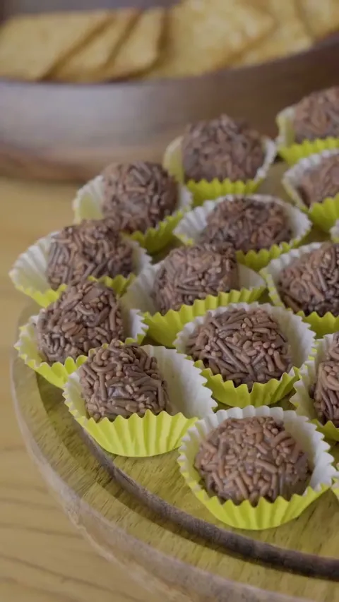 Brigadeiros em forminhas